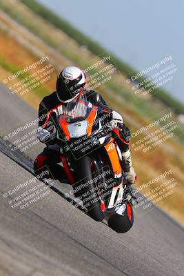 media/Apr-24-2023-Fastrack Riders (Mon) [[2ca7ef103c]]/Level 3/Session 1 (Sweeper)/